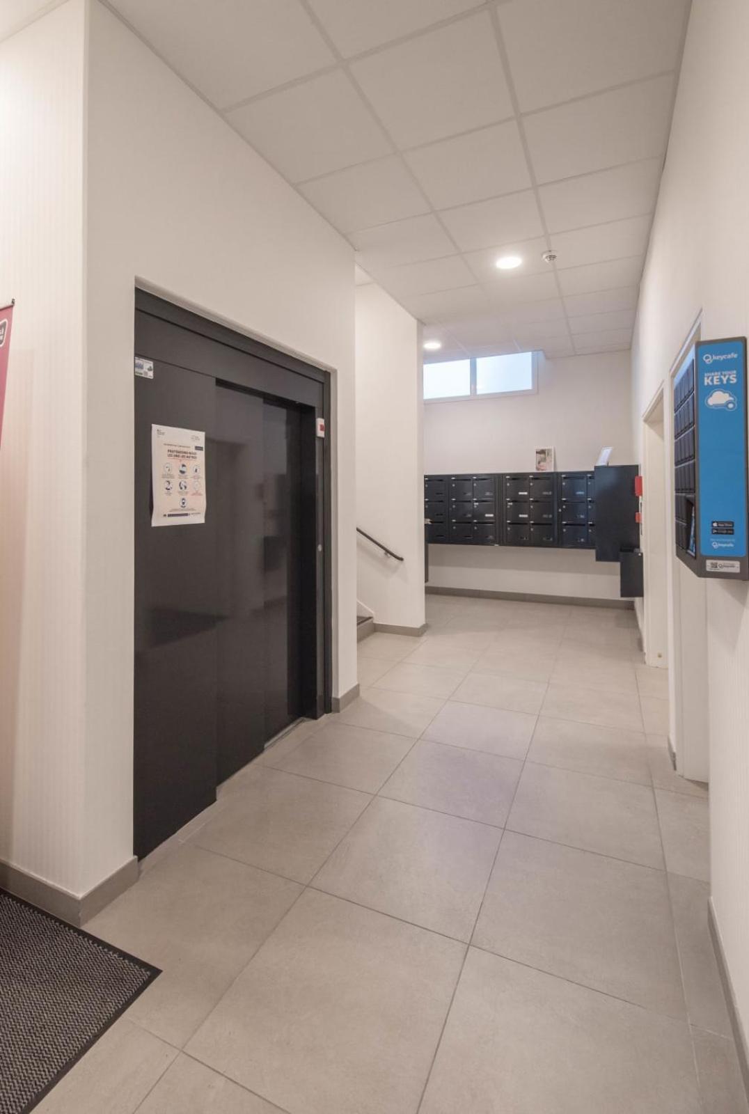 Nathan - Appartement Proche Gare Arrivee 2424 Ле-Ман Екстер'єр фото